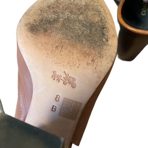 Coach Camel Leather Peep-Toe Ankle Boot with Gold Chain in size 8 - Picture 8 of 10